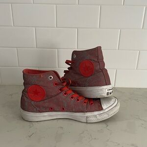 Unique Chuck Taylor || All Star Hi
Sneakers Signal Red Lunarlon